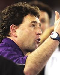 FD22a Year Book 2004.indd