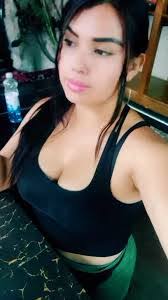 Angela Pereyra's Instagram, Twitter & Facebook