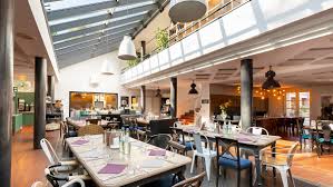 Pour 35€00 vous seront servis : Schloss Krickenbeck Seminar Venue And Meeting Rooms At Nettetal Germany