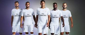 Achetez en toute confiance et sécurité sur ebay! L1 Psg Un Troisieme Maillot Blanc Et Brillant