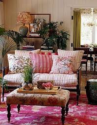 Decorating With Pink Ideas Mit Bildern Haus Deko Landhaus Dekor Dekor
