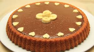 The combination of creamy pudding, soft nilla wafers, and fluffy whipped cream creates the ultimate combination of textures and flavors that simply can't be beat. Chocolate Tart Cake Recipe Easy Banana Pudding Cake Youtube
