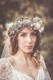 40 Winter Bridal Crowns From Flowers And Greenery Winter Wedding Hair Wedding Hairstyles With Veil Flower Crown Wedding