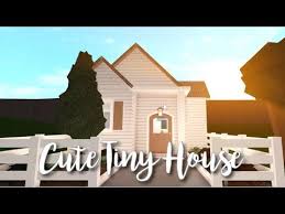Aesthetic 3k 1 story bloxburg house idea. Bloxburg Cute Tiny House 8k Youtube In 2021 Tiny House Exterior Tiny House Hacks House Design