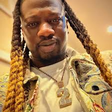 Fabolous rockin Dave East Towson jersey 🔥 🔥 🔥 🔥 🔥