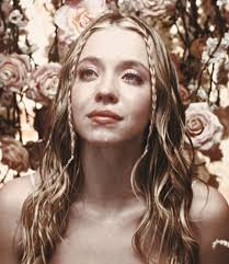 Cassia Currie and Lydia Grayson