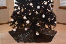 Black And White Christmas Tree Skirt The End Of The Black Christmas Tree Skirt Story Black Christmas Trees Victorian Christmas Tree Black Gold Christmas