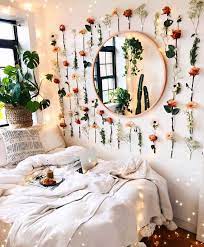 Aesthetic boho wall decor pinterest. Pin By Leslie Wenning On Decorate Bohemian Interior Design Bedroom Aesthetic Room Decor Boho Bedroom Decor