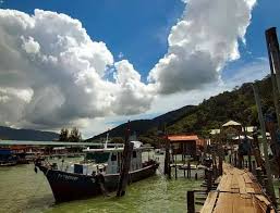 Maybe you would like to learn more about one of these? Bercuti Di Teluk M S Place Chalet Bed And Breakfast Facebook
