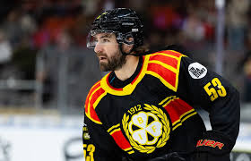 Uppgifter: Dit flyttar NHL-rutinerade backen