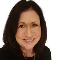 Jennifer Deutschendorf's Instagram, Twitter & Facebook