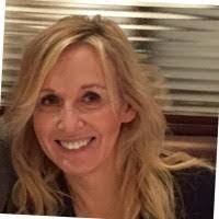 Hillary Langston's Instagram, Twitter & Facebook