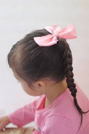 einfacher zopf frisuren fur kleine madchen rosa schleife ideas hairstyle frisuren fur kleine madchen kleinkind madchen frisuren haar styling