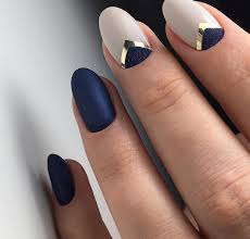 This color was named with the keyword azul marino by the users. Pin De Susana Lizeth Rod Her En Cabello Unas Acrilicas Azules Arte De Unas De Gel Unas De Color Azul Marino