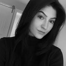 Alicia Archambault's Instagram, Twitter & Facebook