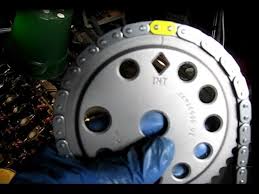 Gm 2 2l Ecotec Timing Chain Replacement 03 Cavalier Part 4 Installing A New Chain Kit Youtube