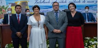 O presidente da câmara dos deputados da itália, roberto fico, iniciou neste sábado (30) uma fico, do antissistema movimento 5 estrelas (m5s), recebeu mandato do presidente da república. Camara Municipal De Campo Verde Mt