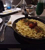 The 10 Best Restaurants Near H4 Hotel Hannover Messe In Laatzen Tripadvisor