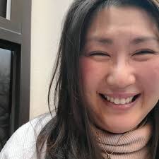 웃어야 산다 요