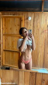 Niki Canela Nude - Dive Into Her World