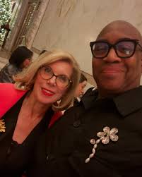 What an unforgettable night @gypsybway. I was so fortunate to be styled by  the incomparable @moorajbeaute. He is a genius. Slide 1- coat- @jahnkoy ,  ring- @jahnkoy , shoes- @balenciaga , glasses