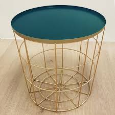 Bout De Canape Taylor Bleu Canard Et Dore L 40 X H 40 Cm En 2020 Bleu Canard Decoration Bleu Canard Decoration Salon Bleu Canard
