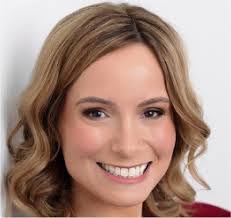 Rebekah Davis's Instagram, Twitter & Facebook