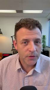 A leading eCommerce site noticed a sudden dip in organic traffic.