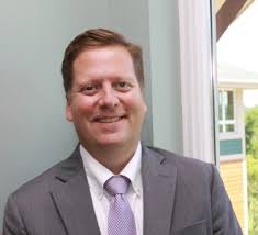 Jeffrey Mckee's Instagram, Twitter & Facebook