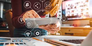 Somos un grupo de expertos en desarrollo web y marketing digital