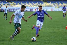 Santiago wanderers plays against deportes concepcion in a chile cup game, and soccer fans are looking forward to it. Santiago Wanderers Derroto A Deportes Concepcion En Otro Encuentro De La Jornada Dominical