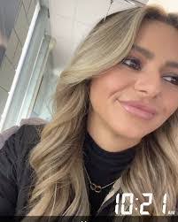 Katie Bente's Instagram, Twitter & Facebook