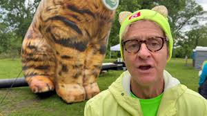 GREAT SUNRISE OVER MIDDLE TENNESSEE. Have a great day. Thanks Jared and his  drone. AWESOME VIDEO.