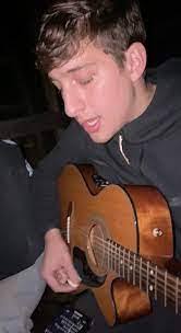 Connor Hetman's Instagram, Twitter & Facebook