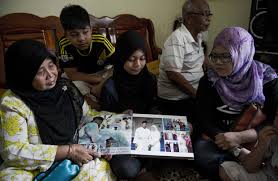 The search for the plane eventually focused on a 120,000 sq km area of seabed about 2,000km off the coast of perth. Tales From Malaysia Airlines Flight 370 Life S Small Moments Loom Large Wsj