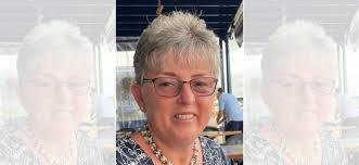 Former counter terrorism officer caught in Manchester Arena bombing says  there was 'failure