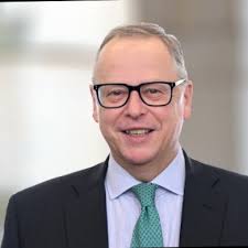 After (almost) seven wonderful years, today I'm saying goodbye to School of  Law