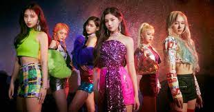 E:u, sihyeon, mia, onda, aisha and yiren. Everglow Announces Comeback For September Koreaboo
