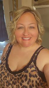 Texas residents discussing hot temperatures