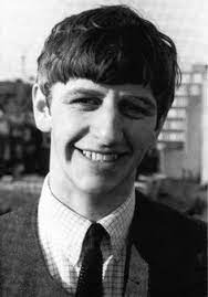 Tja, unglaubliche 80 jahre ist der walisische königstiger inzwischen alt bzw. 67 Ringo Starr Ideas Ringo Starr Starr Richard Starkey