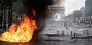 Puedes leer el contenido completo de esta portada porque eres socia o socio de eldiario.es. Noche De Violencia En Francia Por El 14 De Julio Y Los Hinchas Argelinos