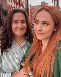 Dana Gogan's Instagram, Twitter & Facebook