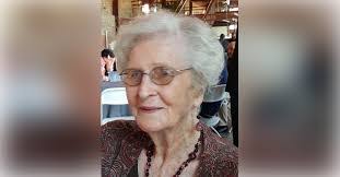 Ingrid Hooper's Instagram, Twitter & Facebook