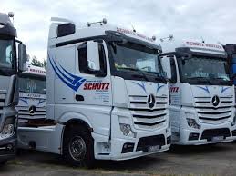 Pin By Saad Ashraf On Mercedes Benz In 2020 Mercedes Benz Trucks Mercedes Benz Benz