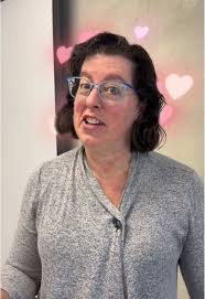 Annie Maughan's Instagram, Twitter & Facebook