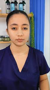 Nossa pele do Couro Cabeludo pode apresentar algumas disfunções e uma delas  é a foliculite., Então é muito importante cuidar desta pele também, às  vezes esquecemos e não damos a devida importância..., ...