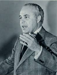 Robert Schwarz “Bob” Strauss (1918-2014)