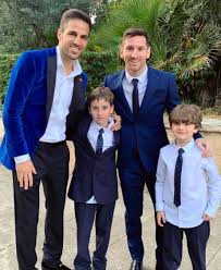 Check spelling or type a new query. David De Las Heras En Twitter Hoy Messi Estuvo En El Bautizo Del Hijo De Cesc Fabregas