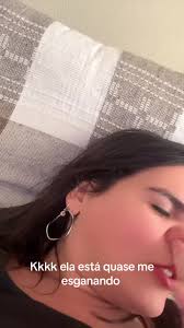 O Desespero de Conhecer o Banheiro em Casa