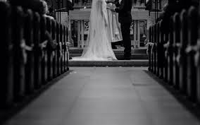 Zu eurem heutigen freudenfest wünschen wir euch alles liebe. Hochzeitslieder Kirchliche Trauung Tolle Lieder Fur Eure Feier Hochzeit Click
